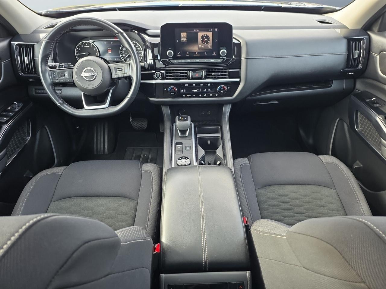 2022 Nissan Pathfinder SV 4WD * NO ACCIDENTS / CARPLAY / PANORAMIC ROOF / Photo