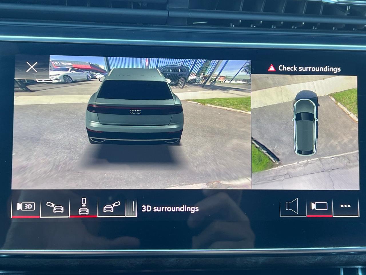 2021 Audi Q8 Progressiv 55 S-Line * COOLED SEATS / CARPLAY / PA Photo