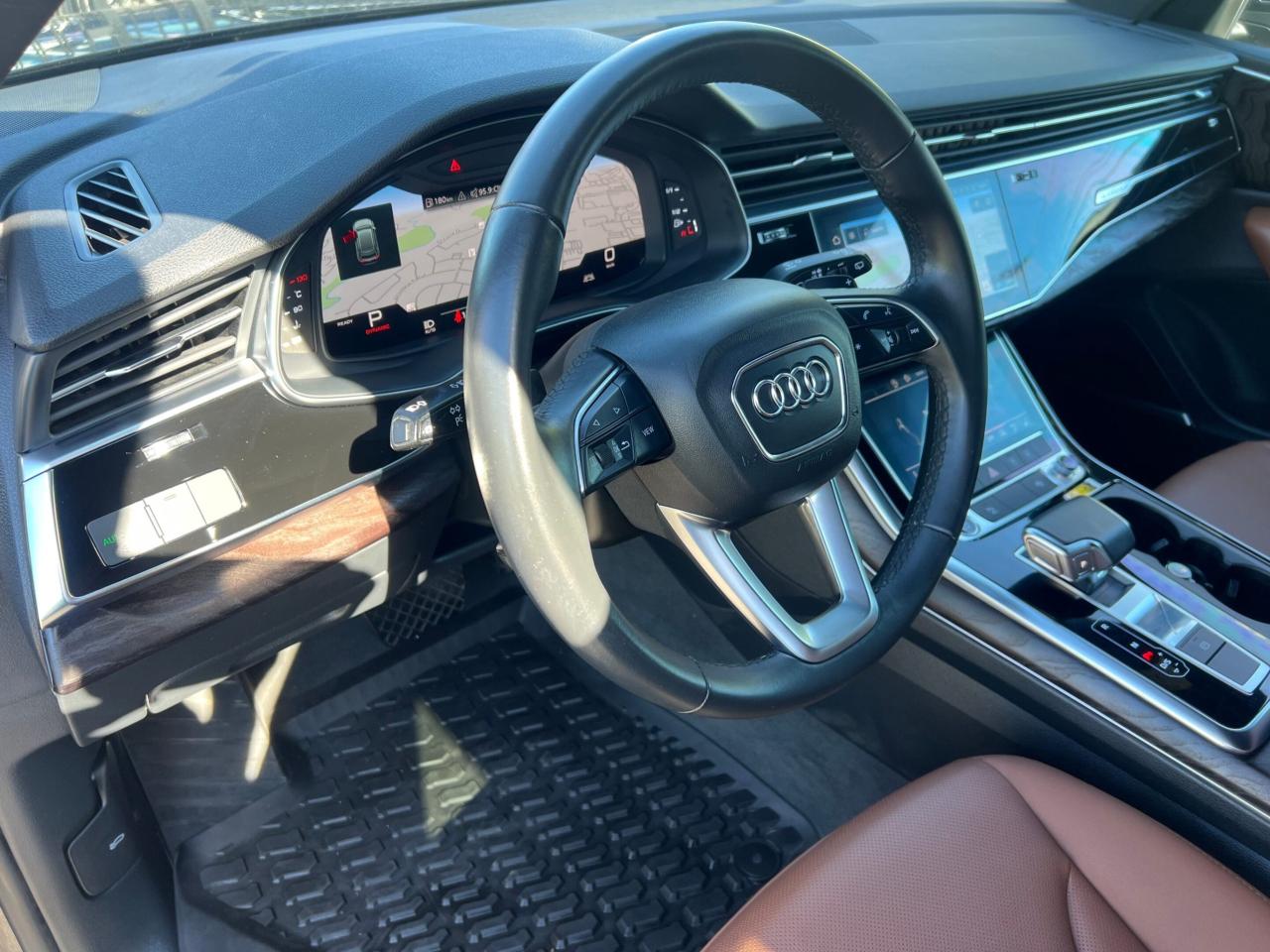 2021 Audi Q8 Progressiv 55 S-Line * COOLED SEATS / CARPLAY / PA Photo