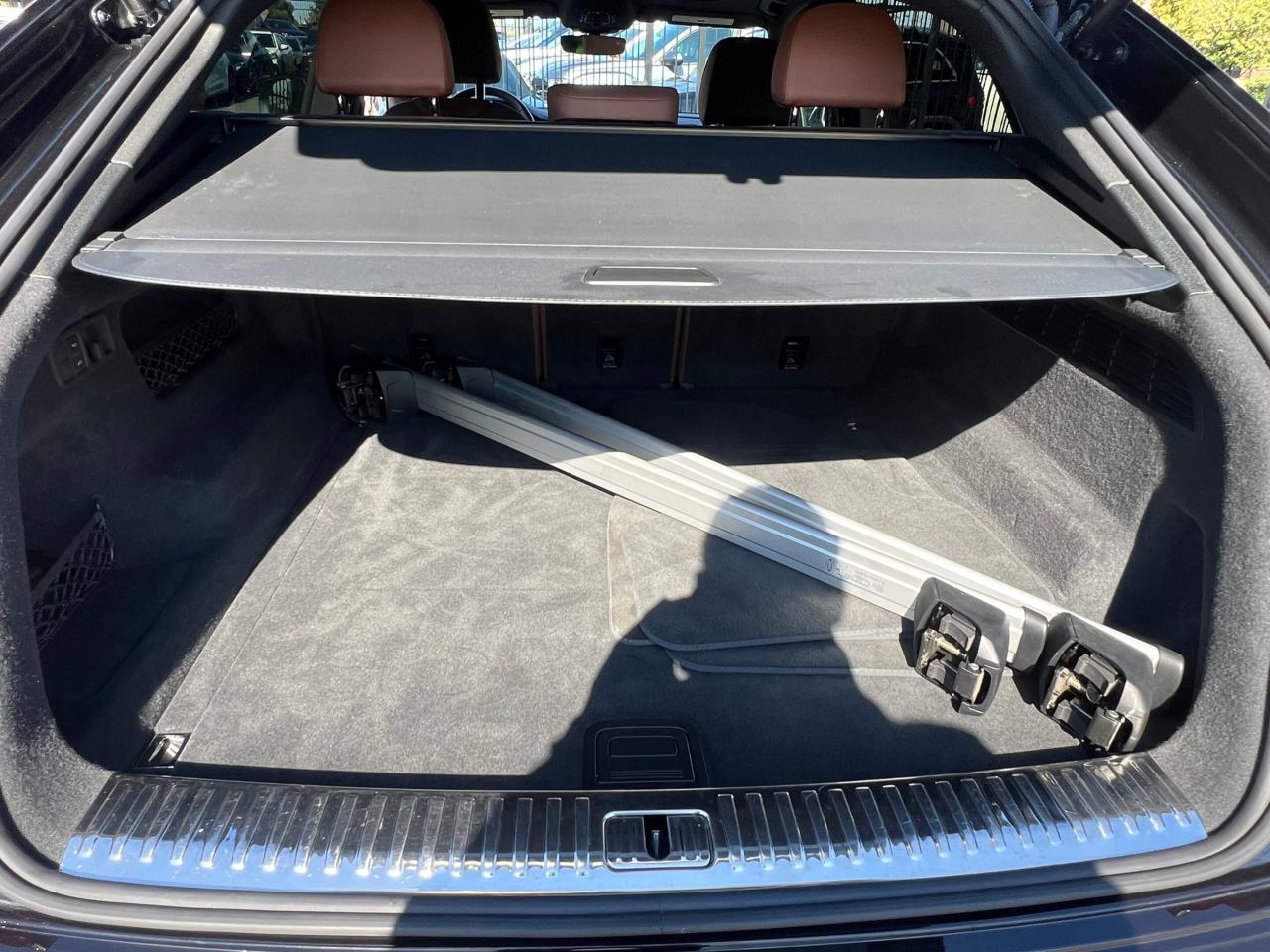 2021 Audi Q8 Progressiv 55 S-Line * COOLED SEATS / CARPLAY / PA Photo