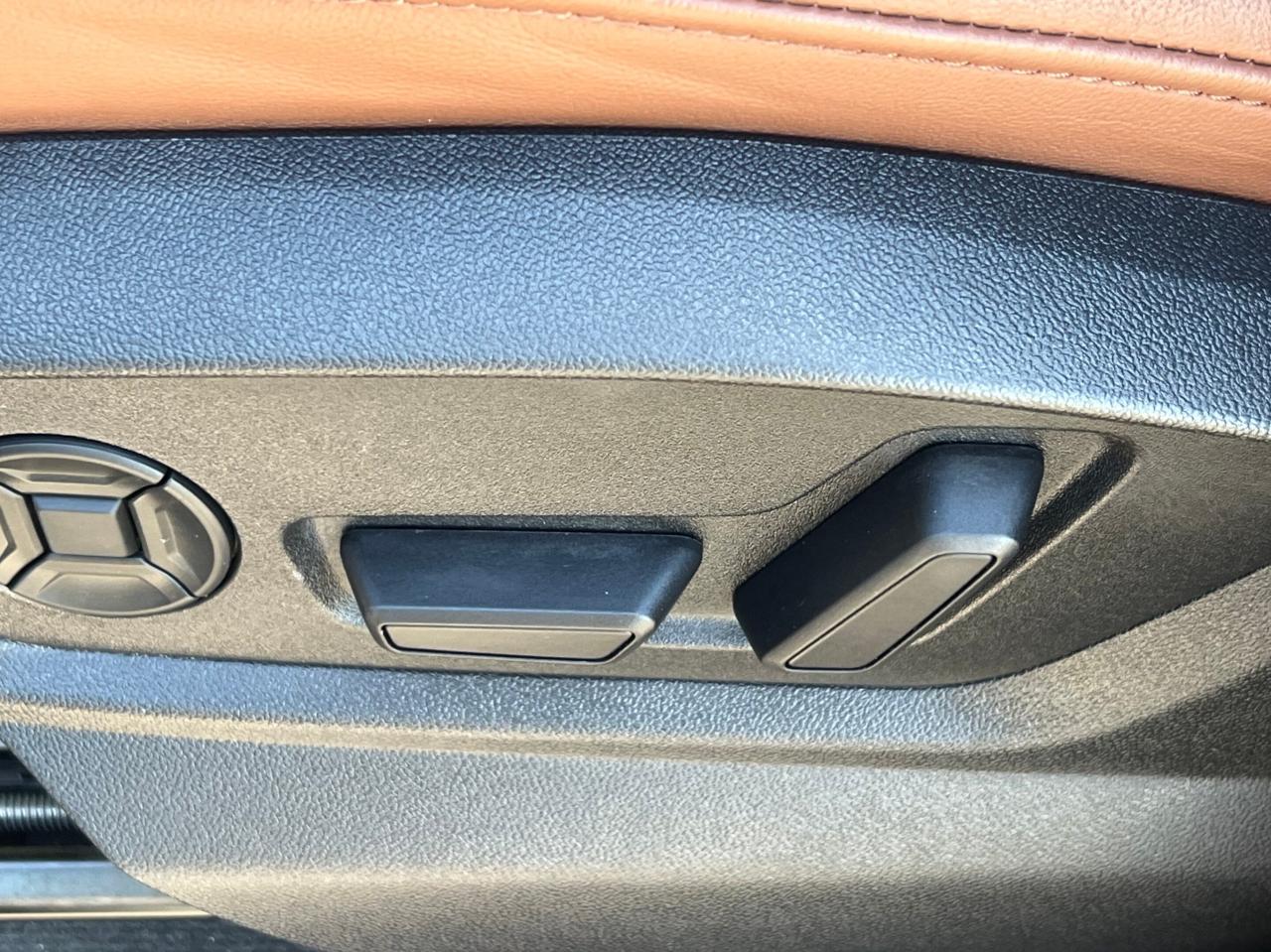 2021 Audi Q8 Progressiv 55 S-Line * COOLED SEATS / CARPLAY / PA Photo