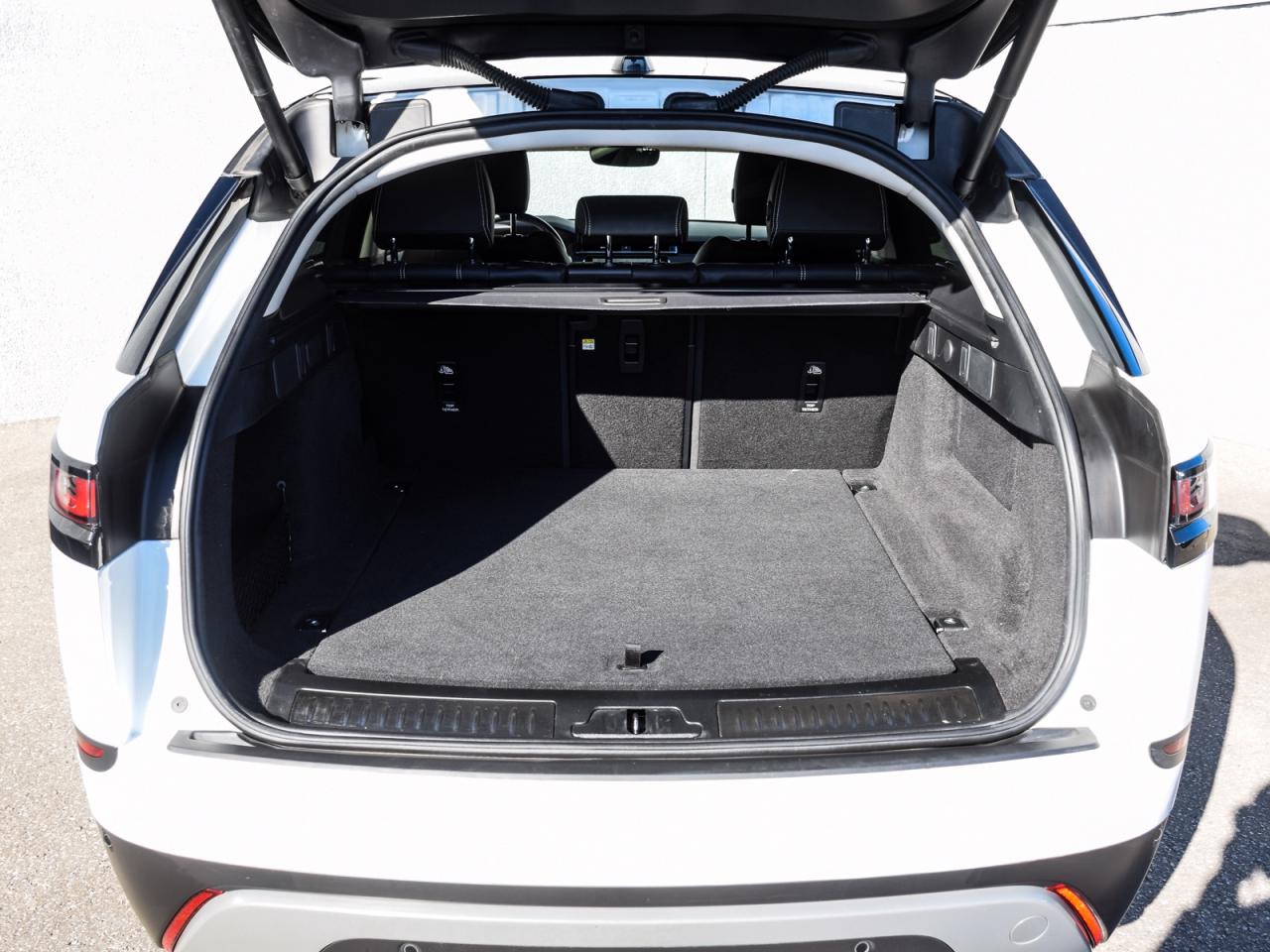 2022 Land Rover Range Rover Velar P250 S Photo