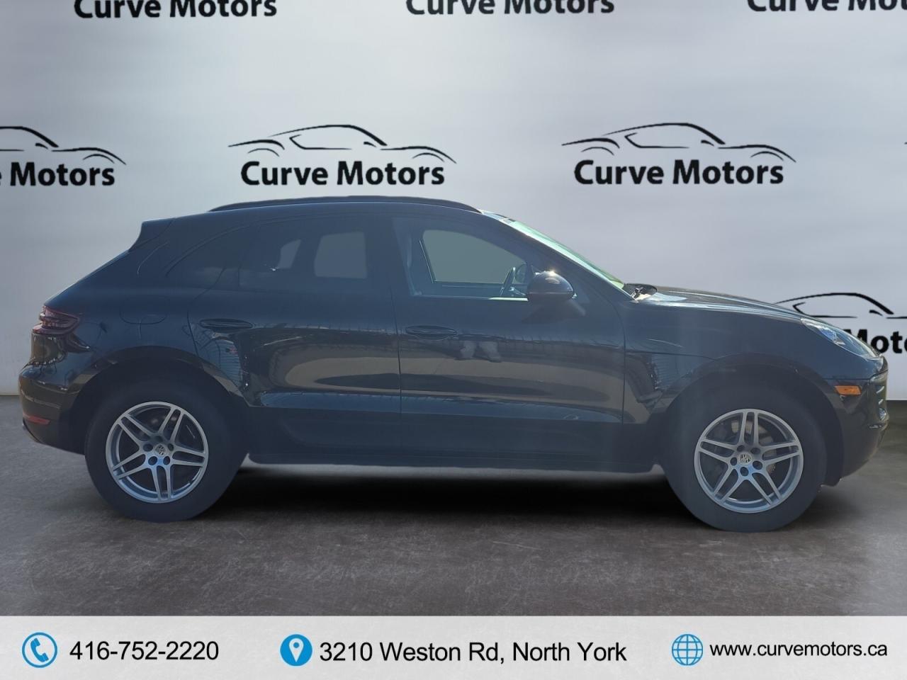 2018 Porsche Macan NO ACCIDENTS / RED INTERIOR / KEYLESS GO / PANORAM Photo