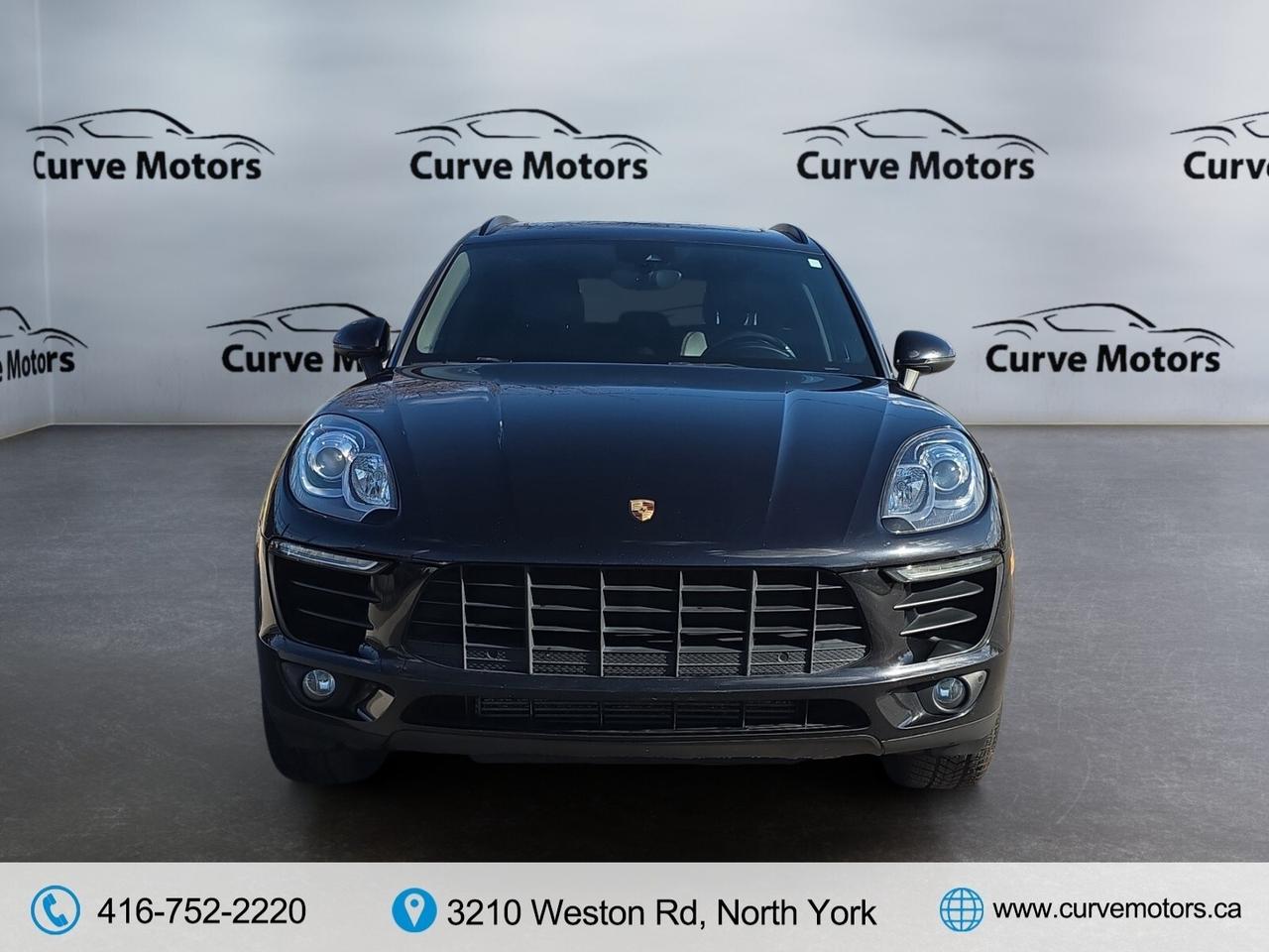2018 Porsche Macan NO ACCIDENTS / RED INTERIOR / KEYLESS GO / PANORAM Photo