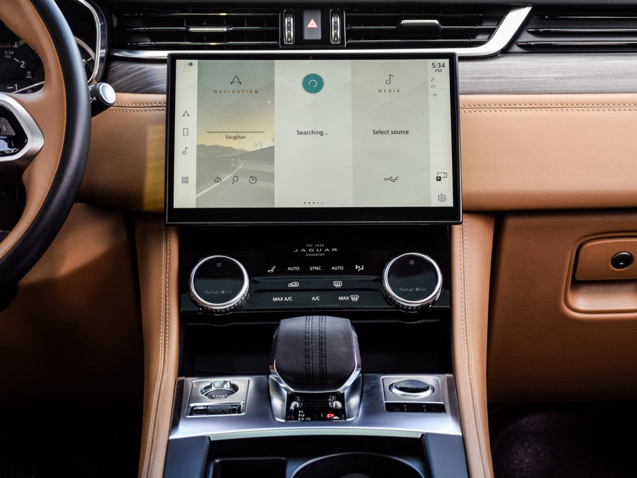 2023 Jaguar F-PACE S Photo