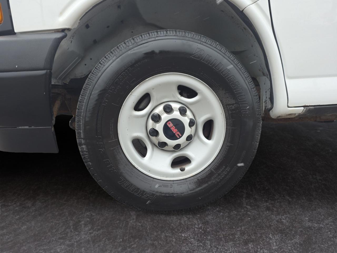 2020 GMC Savana 2500 135 * NO ACCIDENTS / BACKUP CAMERA / CRUISE C Photo