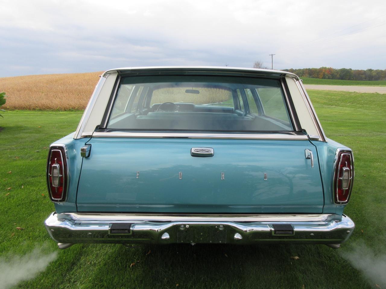 1967 Ford Galaxie  Photo
