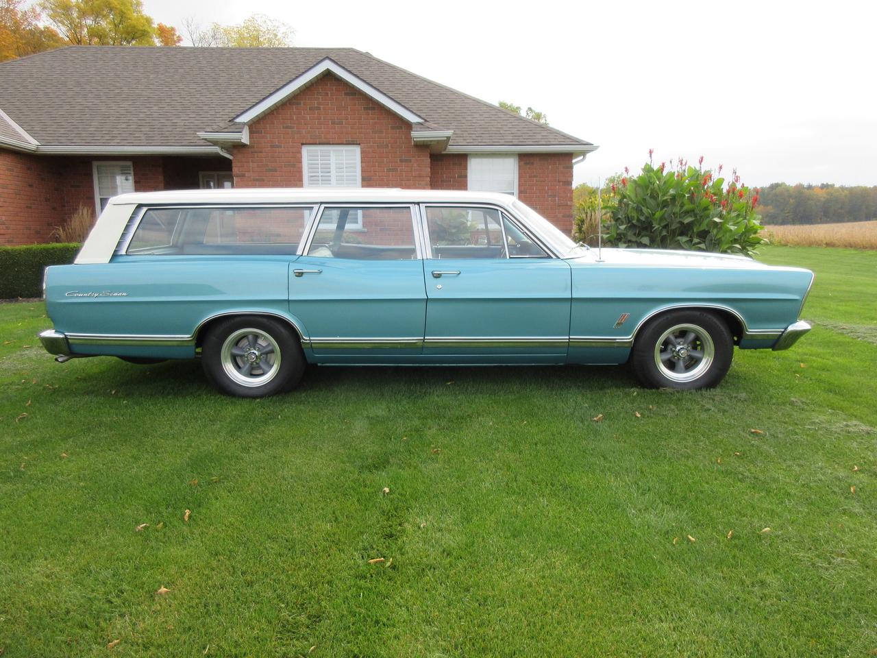 1967 Ford Galaxie  Photo