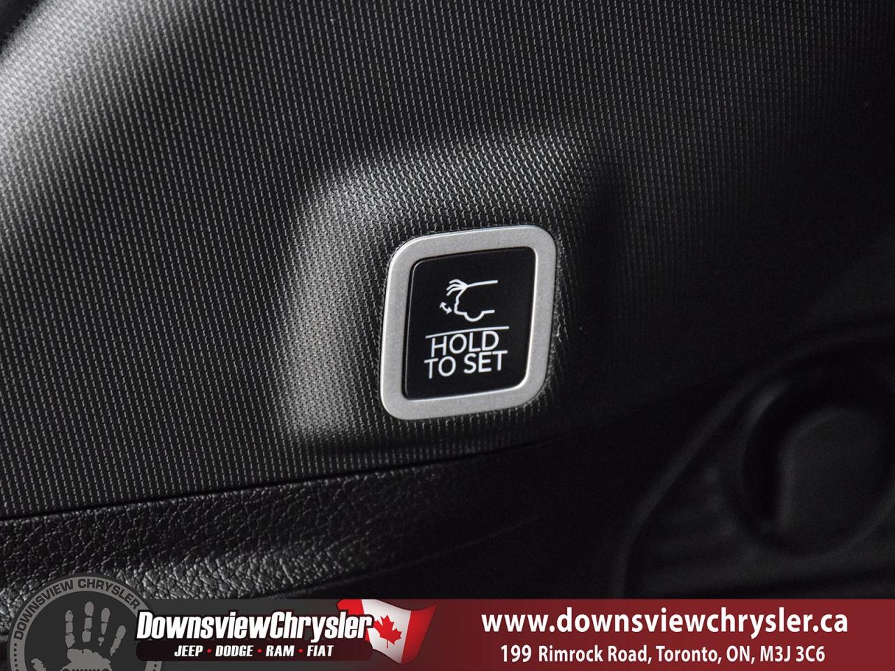 2025 Jeep Grand Cherokee Overland, Leather Seats, Wireless Charger Photo