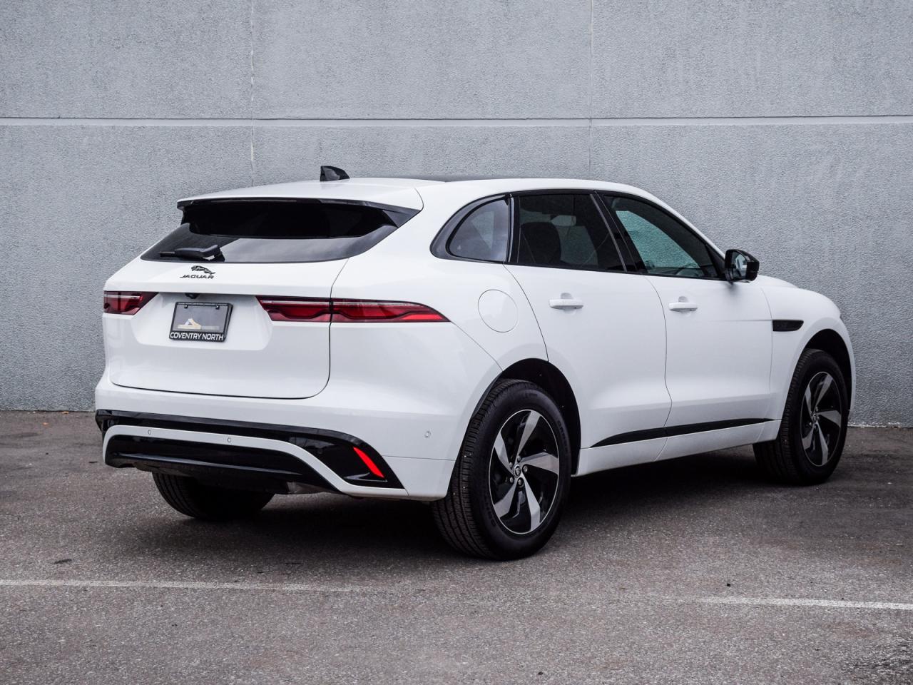 2024 Jaguar F-PACE R-Dynamic S/ONE OWNER/LOWK/DEALER MAINTAINED Photo3
