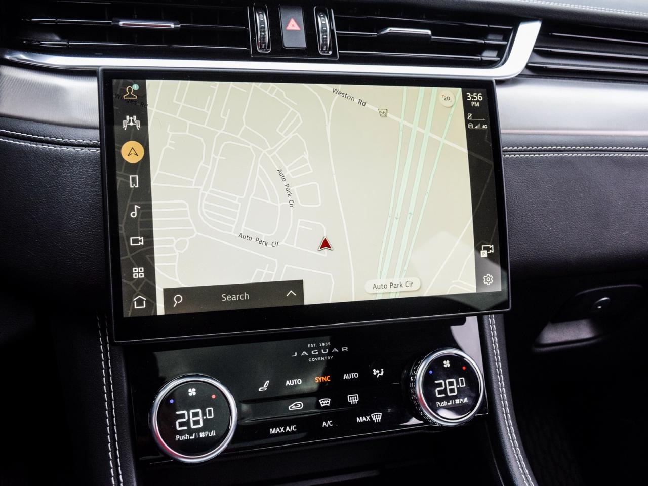 2024 Jaguar F-PACE R-Dynamic S/ONE OWNER/LOWK/DEALER MAINTAINED Photo