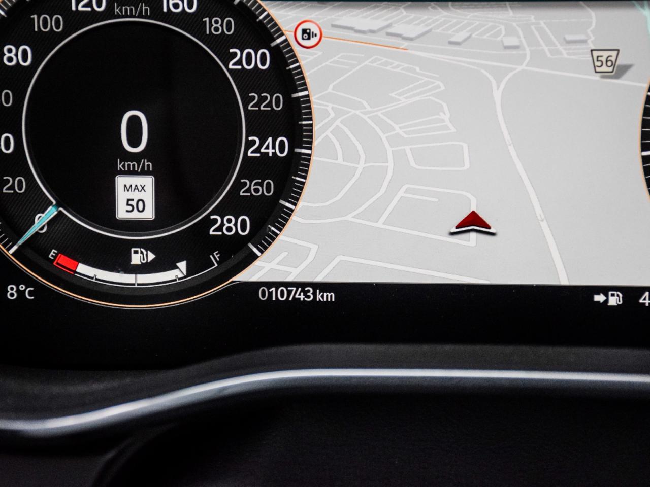 2024 Jaguar F-PACE R-Dynamic S/ONE OWNER/LOWK/DEALER MAINTAINED Photo