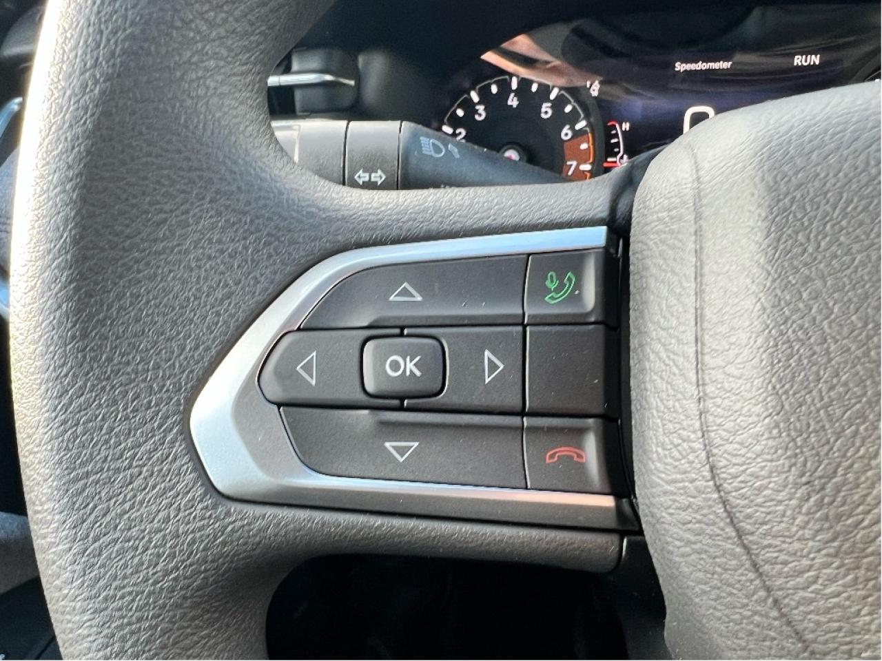 2025 Jeep Compass Sport 4x4 w/Heated Seats, Lane Management and more Photo