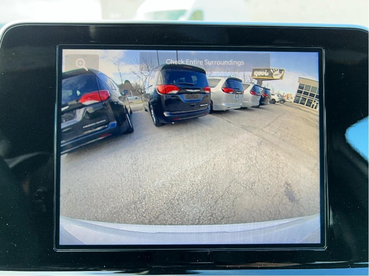 2025 Jeep Compass Sport 4x4 w/Heated Seats, Lane Management and more Photo