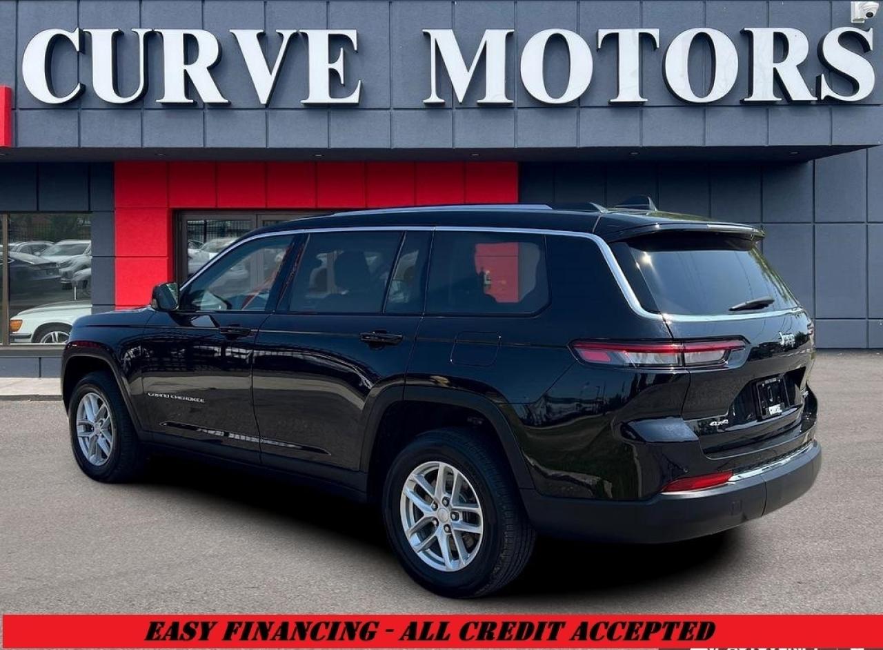 2023 Jeep Grand Cherokee L Laredo L ALTITUDE 4x4 * 6 PASSENGERS / DRIVER ASSI Photo