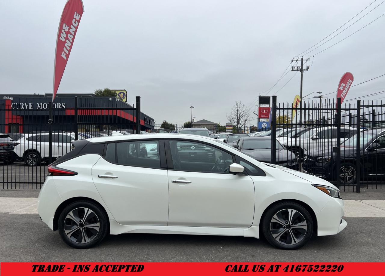 2021 Nissan Leaf SV Hatchback * NAVIGATION / CAMERA / CARPLAY / BLI Photo