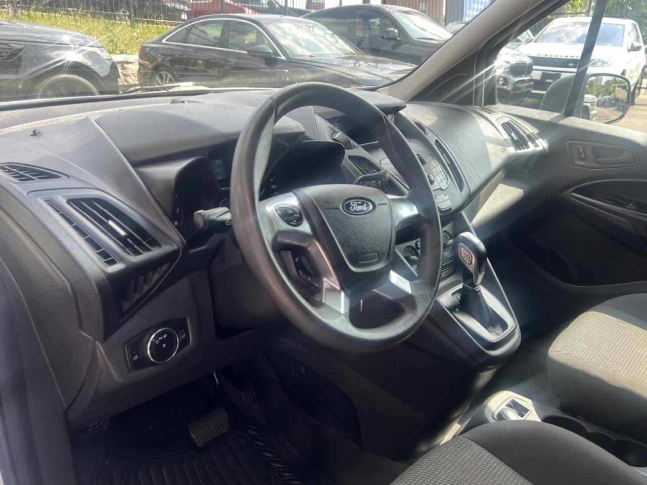 2017 Ford Transit Connect XL Cargo Van * NO ACCIDENTS / LADDER RACK / SHELVE Photo2