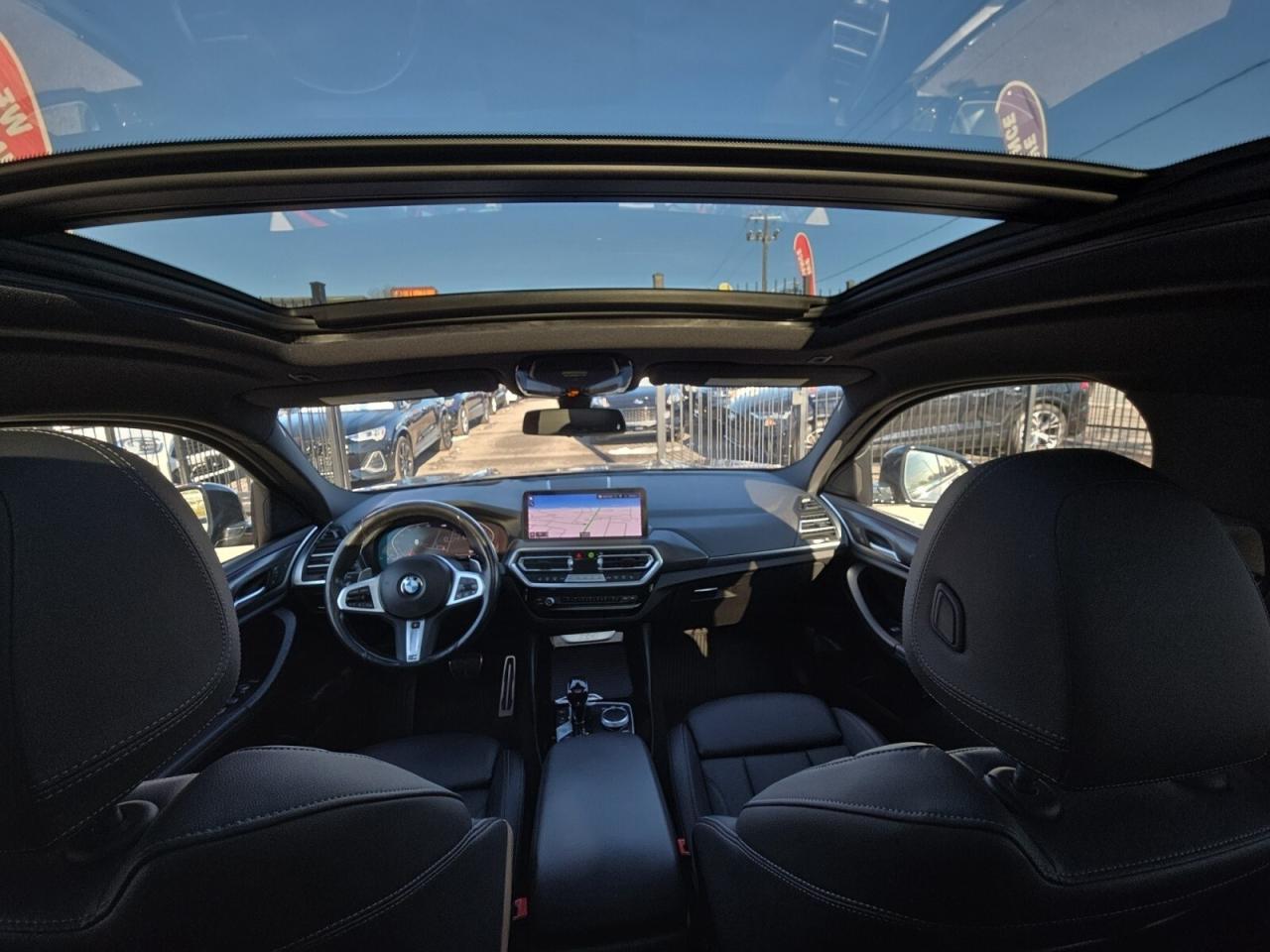 2024 BMW X4 XDrive30i M-Sport * HUD / PANORAMIC / DRIVER ASSIS Photo