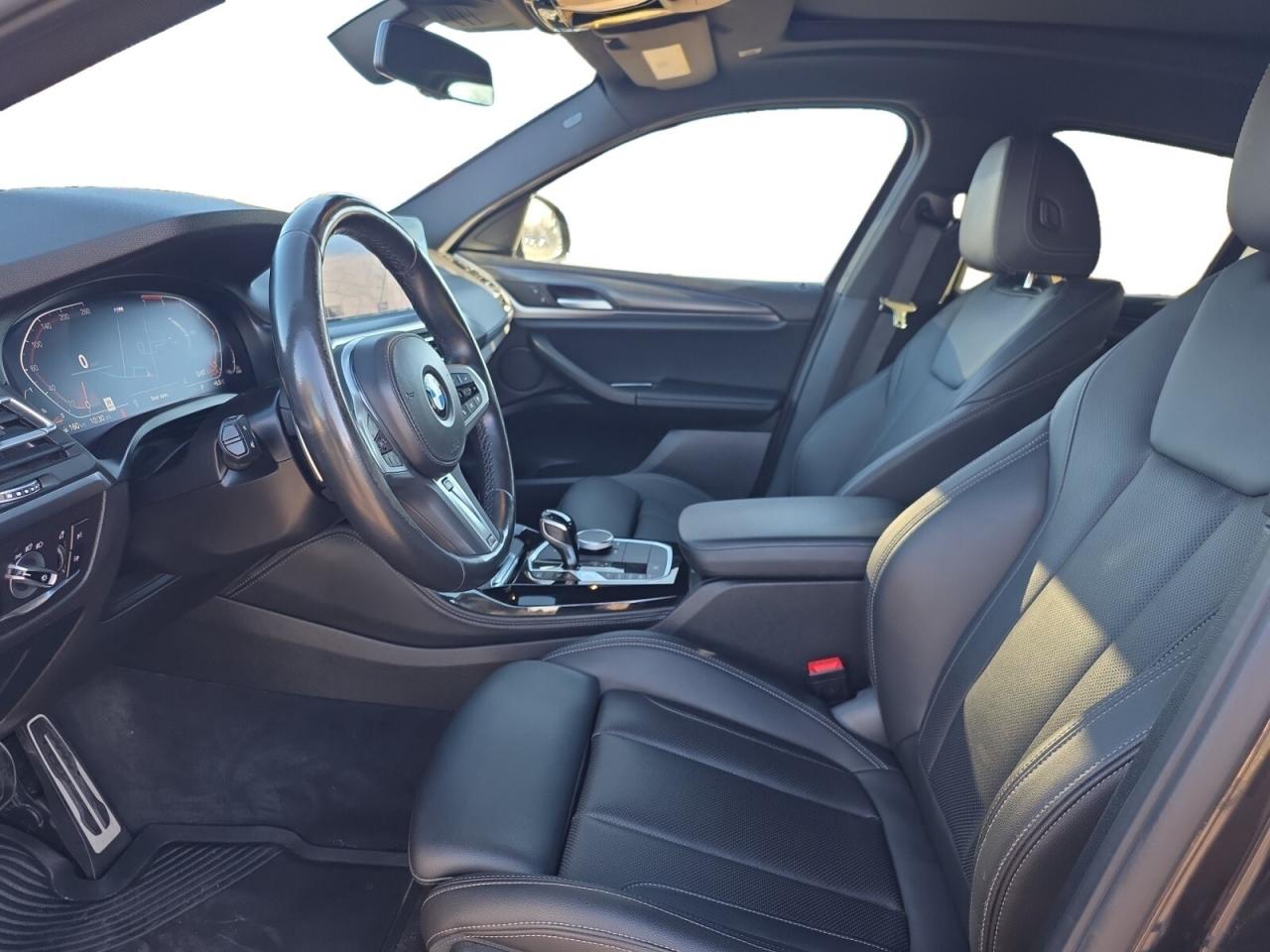 2024 BMW X4 XDrive30i M-Sport * HUD / PANORAMIC / DRIVER ASSIS Photo