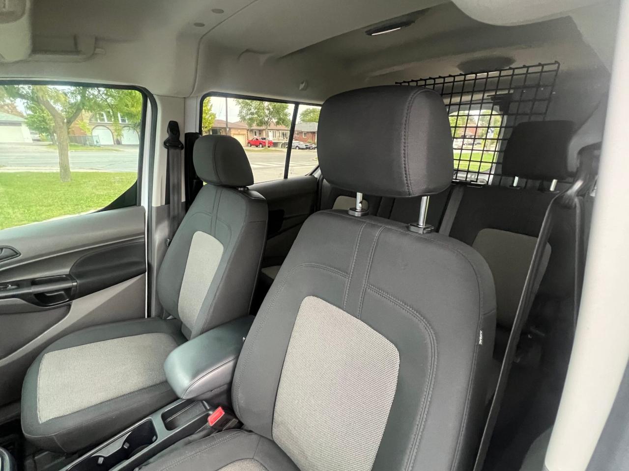 2020 Ford Transit Connect XL w/Dual Sliding Doors * 5 Passengers / Ladder ra Photo
