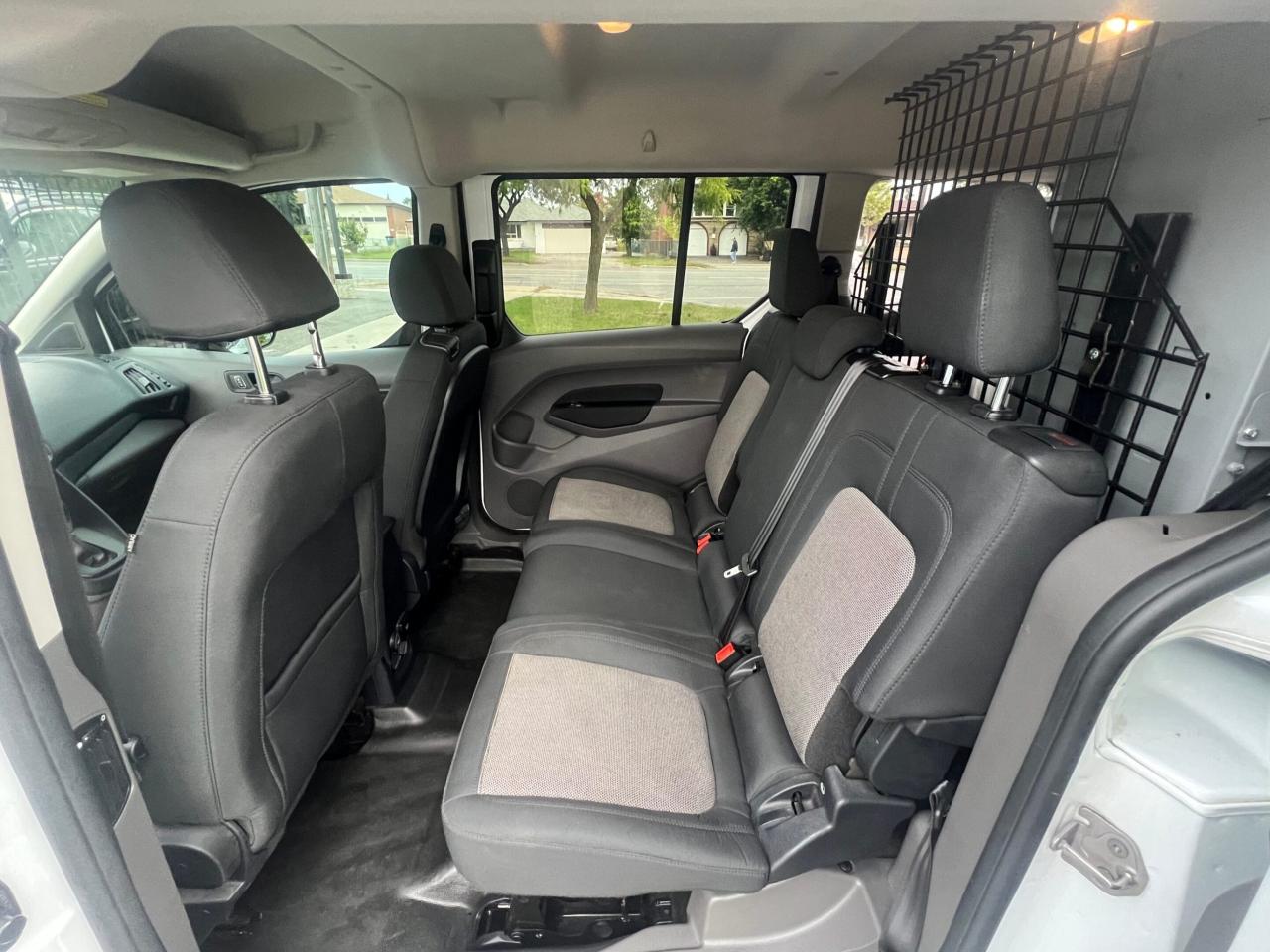 2020 Ford Transit Connect XL w/Dual Sliding Doors * 5 Passengers / Ladder ra Photo