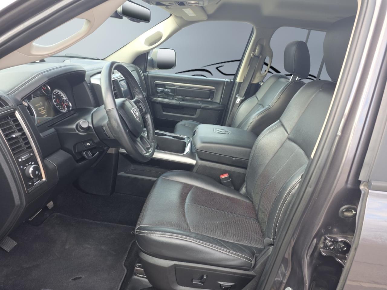 2018 RAM 1500 Sport 4x4 Crew Cab 6'4 Box *NO ACCIDENTS / CARPLAY Photo