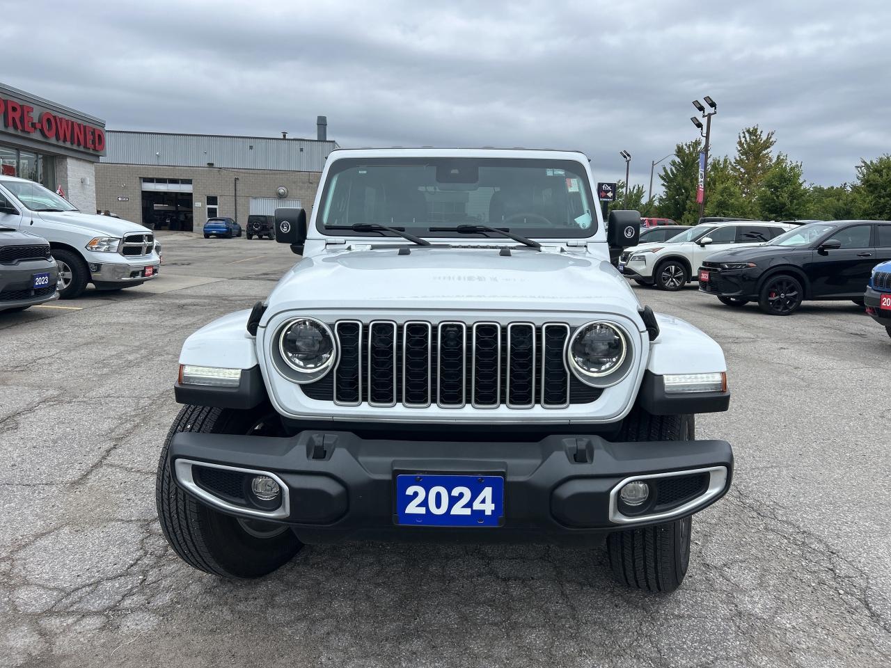 2024 Jeep Wrangler Sahara w/Technology Group, Side Steps Photo