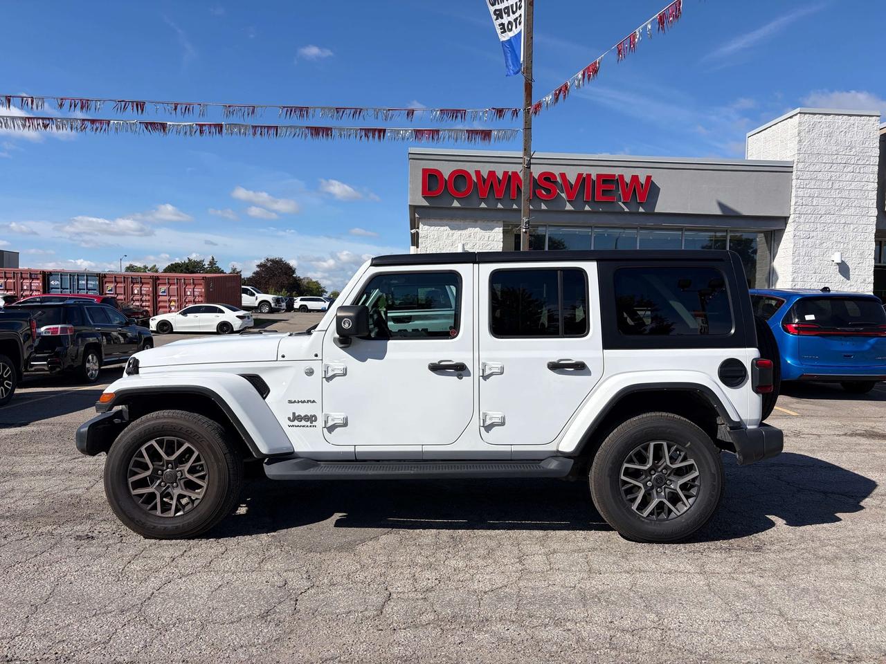 2024 Jeep Wrangler Sahara w/Technology Group, Side Steps Photo