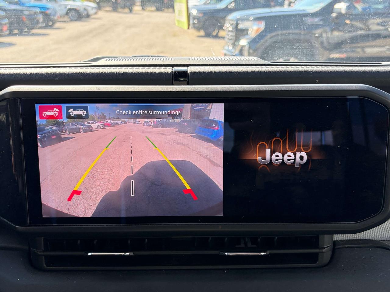 2024 Jeep Wrangler Sahara w/Technology Group, Side Steps Photo