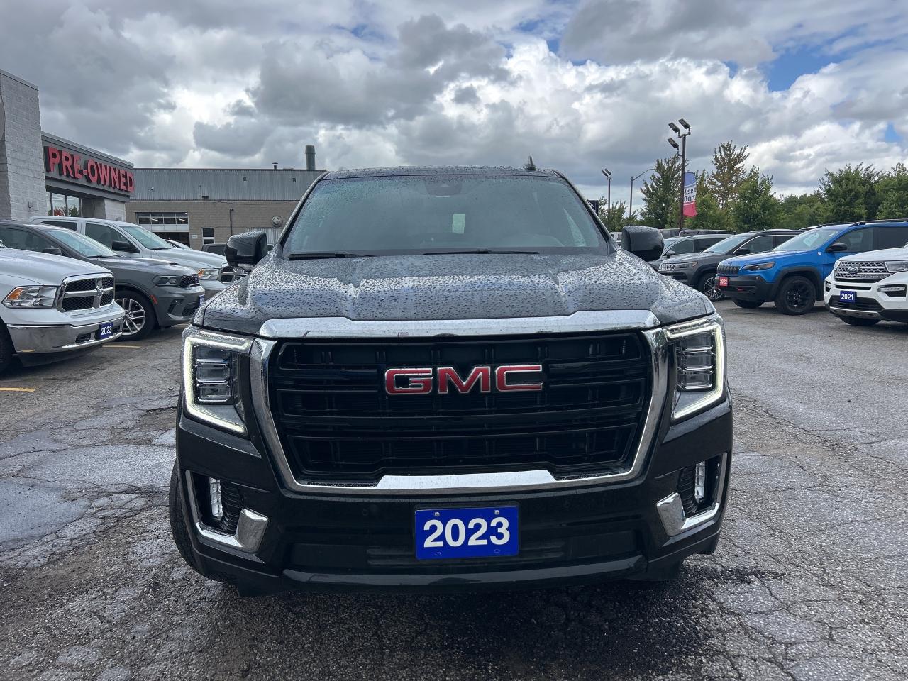 2023 GMC Yukon XL 4WD 4dr SLE, 8 Passenger Photo