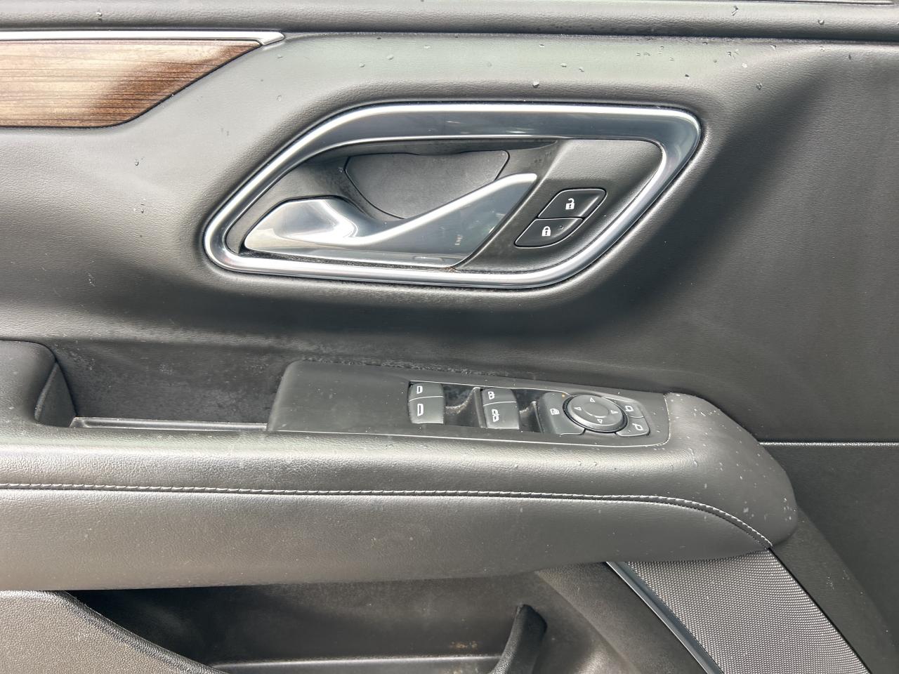 2023 GMC Yukon XL 4WD 4dr SLE, 8 Passenger Photo