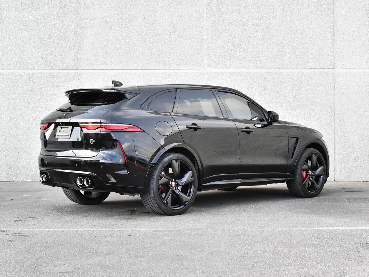 2023 Jaguar F-PACE SVR BLACK PACK 22's RED INTERIOR IMMACULATE Photo