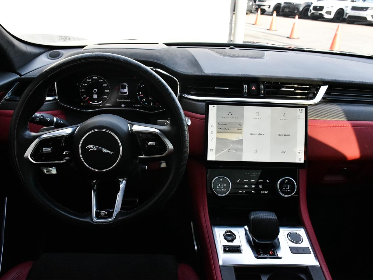 2023 Jaguar F-PACE SVR Photo