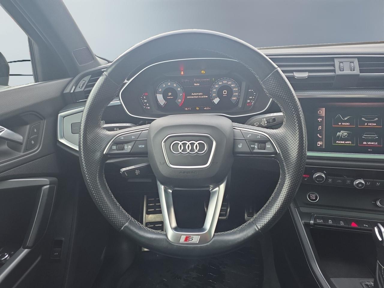 2021 Audi Q3 Progressiv S-Line Black Optics * DIGITAL DASH / CA Photo