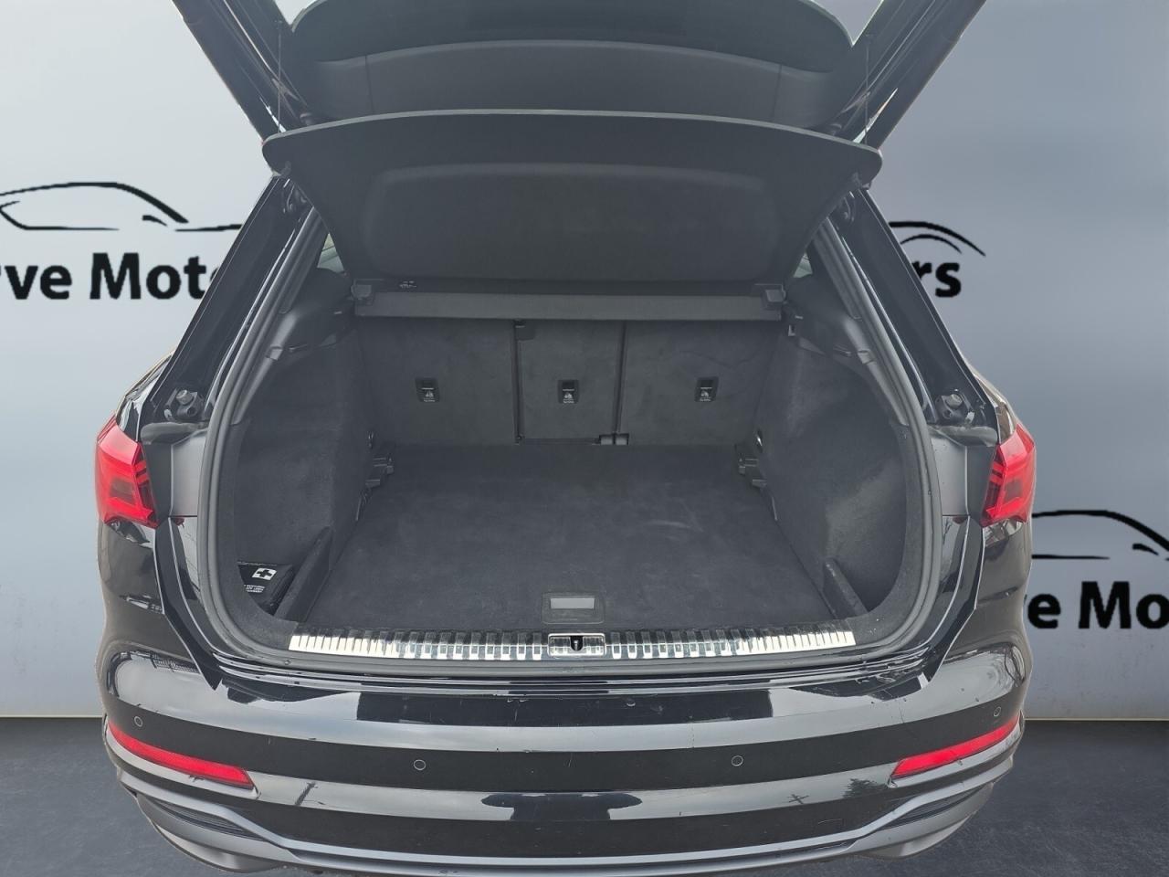 2021 Audi Q3 Progressiv S-Line Black Optics * DIGITAL DASH / CA Photo