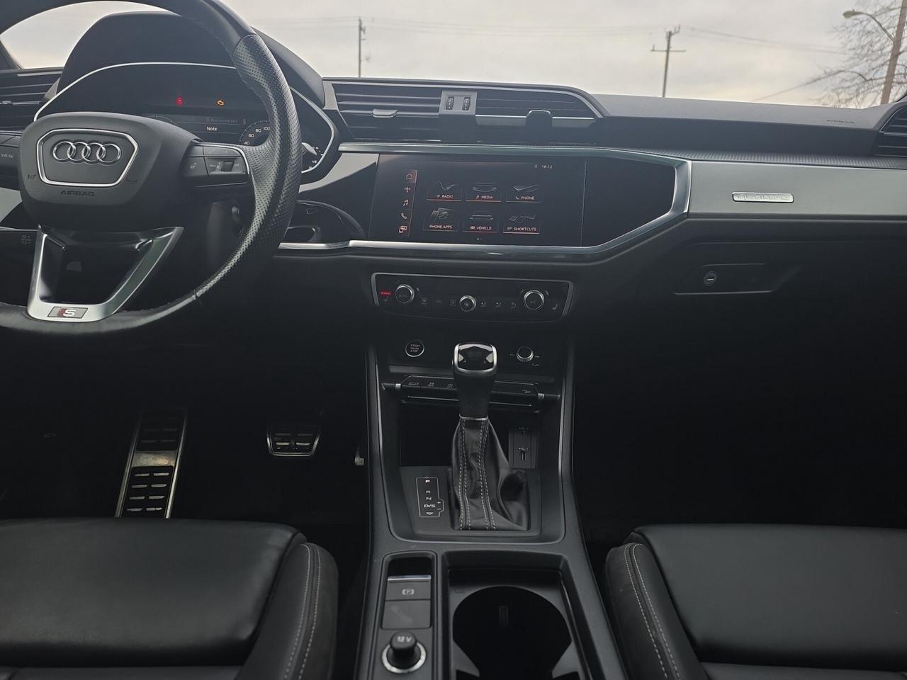2021 Audi Q3 Progressiv S-Line Black Optics * DIGITAL DASH / CA Photo