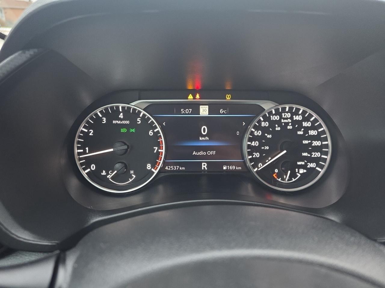 2023 Nissan Sentra SV * NO ACCIDENTS / 1 OWNER / CARPLAY / CAMERA / B Photo