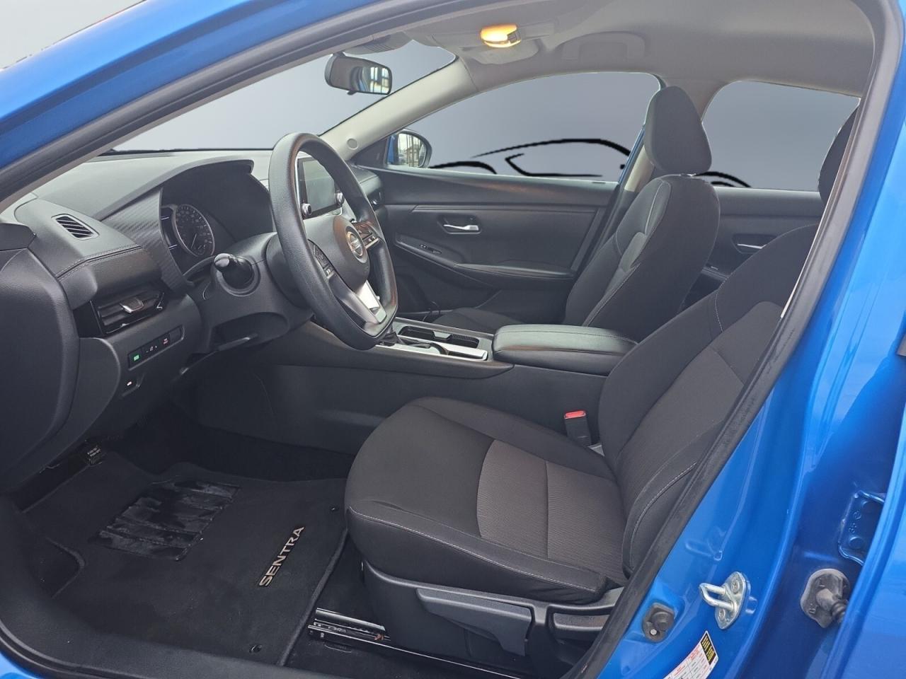 2023 Nissan Sentra SV * NO ACCIDENTS / 1 OWNER / CARPLAY / CAMERA / B Photo