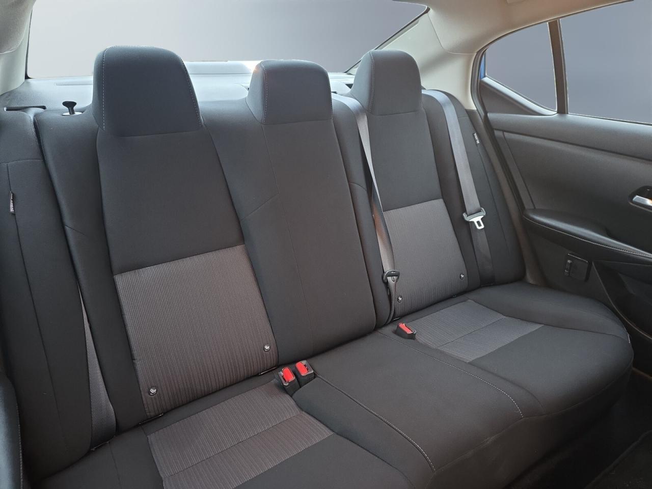 2023 Nissan Sentra SV * NO ACCIDENTS / 1 OWNER / CARPLAY / CAMERA / B Photo