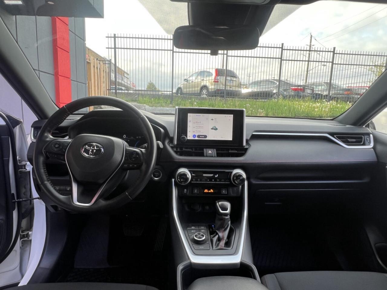 2023 Toyota RAV4 Prime NO ACCIDENTS / 1 OWNER / LOW KM / CARPLAY / SUNROO Photo