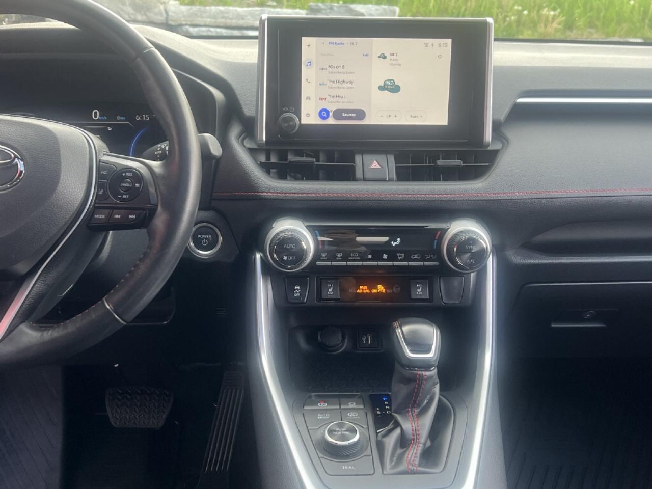 2023 Toyota RAV4 Prime NO ACCIDENTS / 1 OWNER / LOW KM / CARPLAY / SUNROO Photo