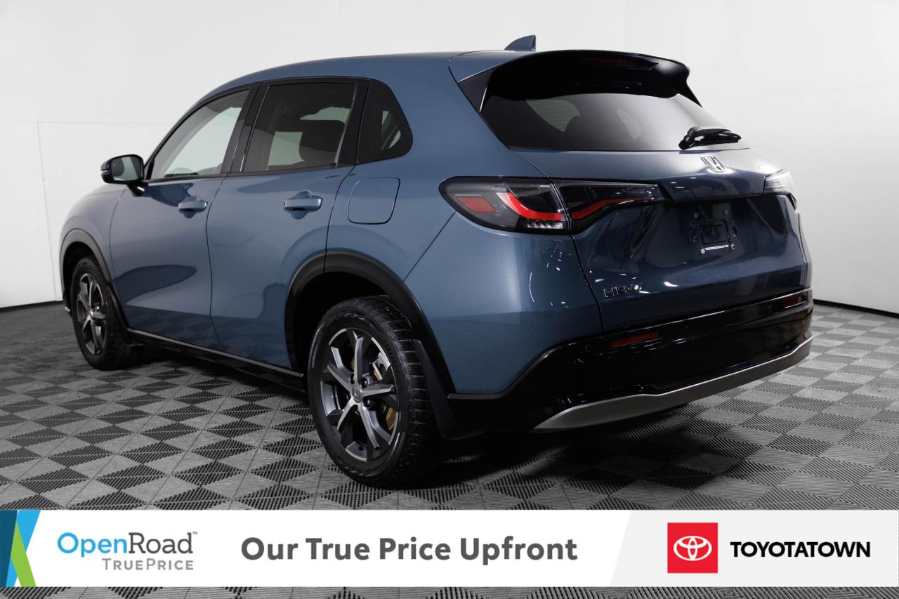 2025 Honda HR-V EX-L NAVI! ACCIDENT FREE! ELIGIBLE FOR OPEN ROAD L Photo