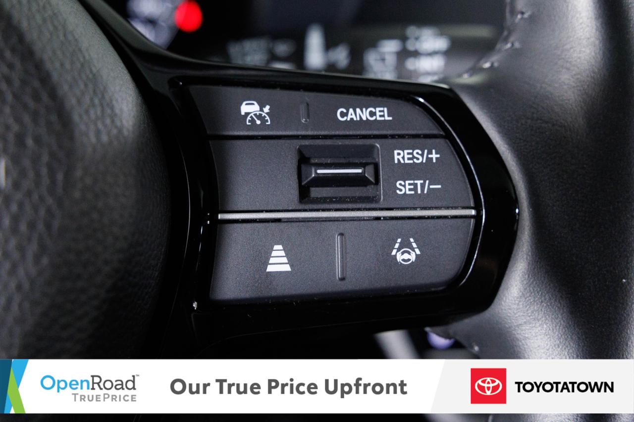 2025 Honda HR-V EX-L NAVI! ACCIDENT FREE! ELIGIBLE FOR OPEN ROAD L Photo