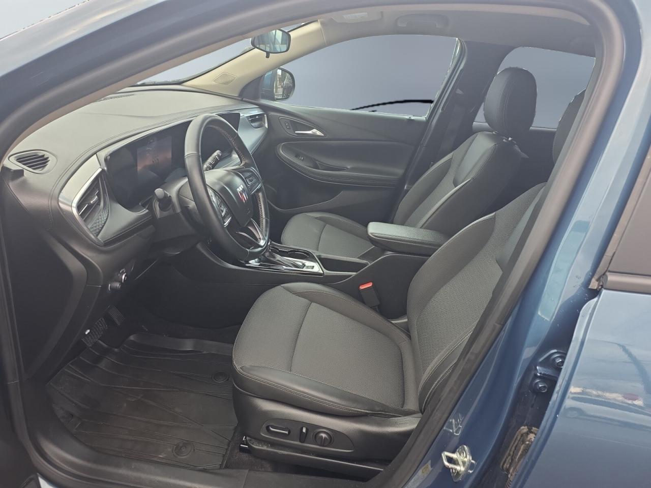 2024 Buick Encore GX NO ACCIDENTS / 1 OWNER / FULL SERVICE HISTORY / WI Photo