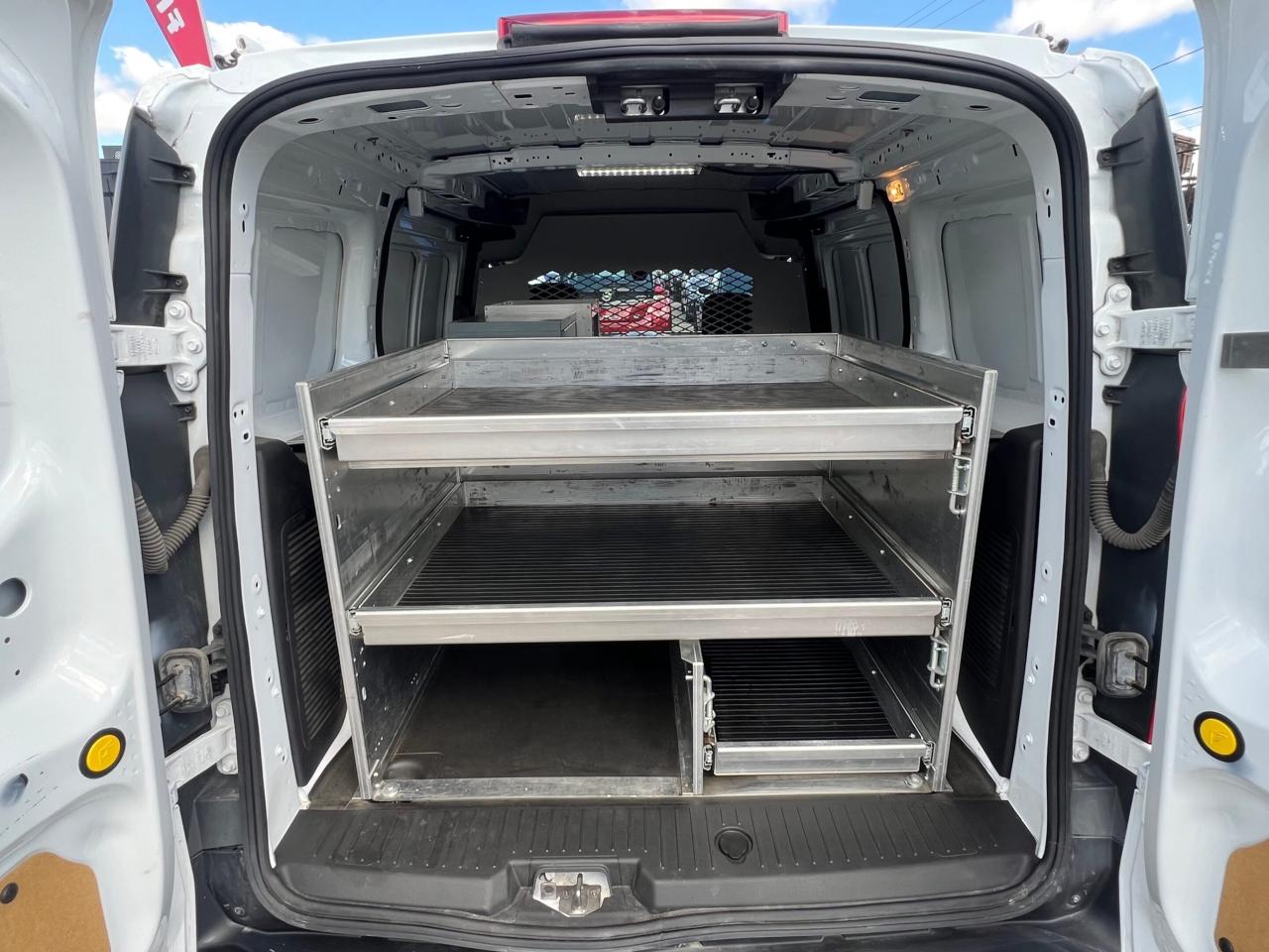 2018 Ford Transit Connect XL LWB W/REAR SYMMETRIC * CAMERA / SHELVES / CRUIS Photo