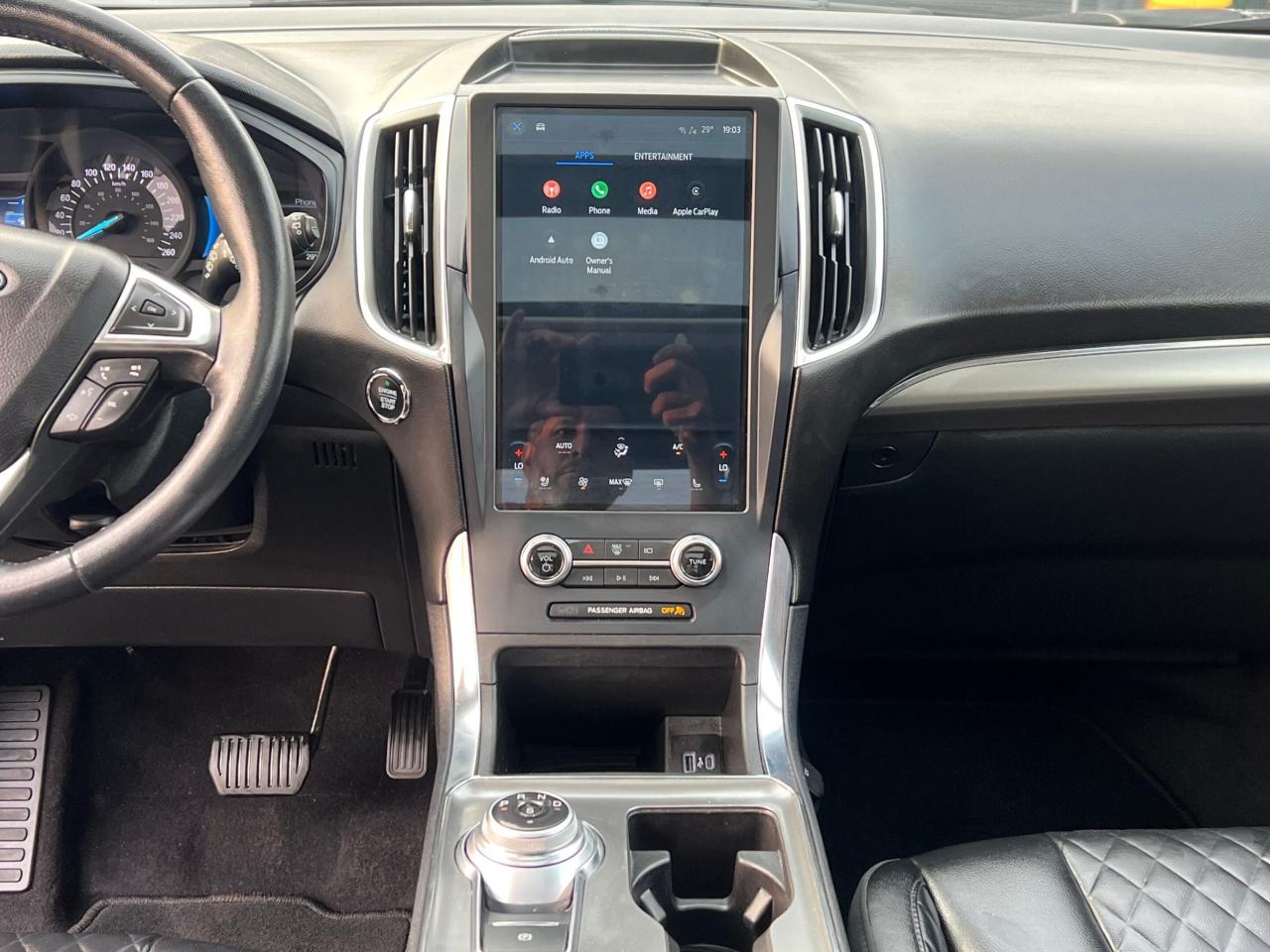 2023 Ford Edge Titanium AWD * NO ACCIDENTS / PANORAMIC ROOF / BAN Photo