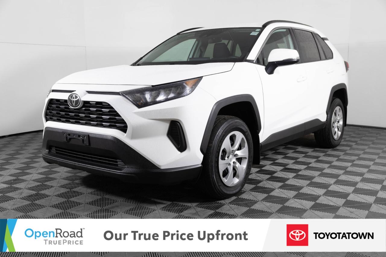 2020 Toyota RAV4 LE! ACCIDENT FREE! ELIGIBLE FOR OPEN ROAD LEASING! Photo0