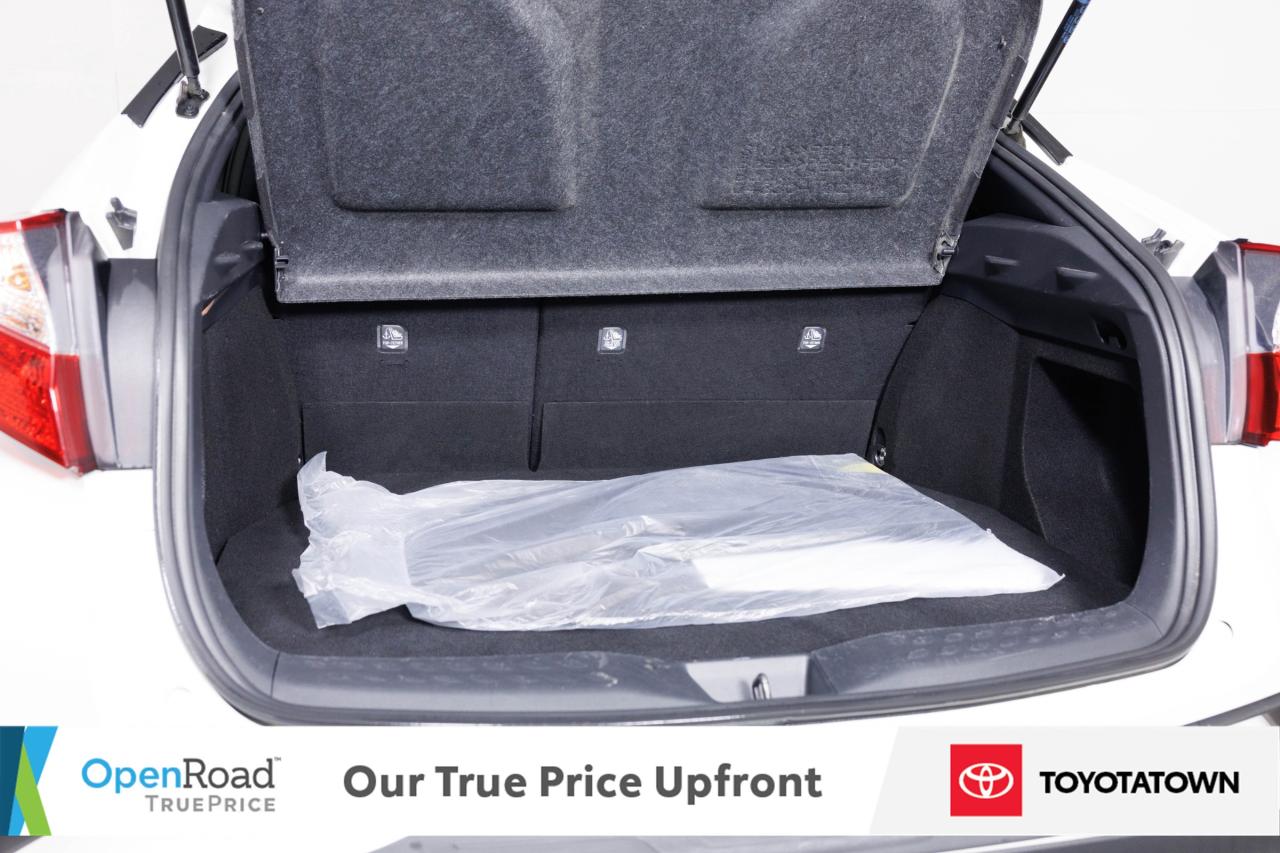 2021 Toyota C-HR LE! CERTIFIED PRE OWNED! ACCIDENT FREE! ELIGIBLE F Photo