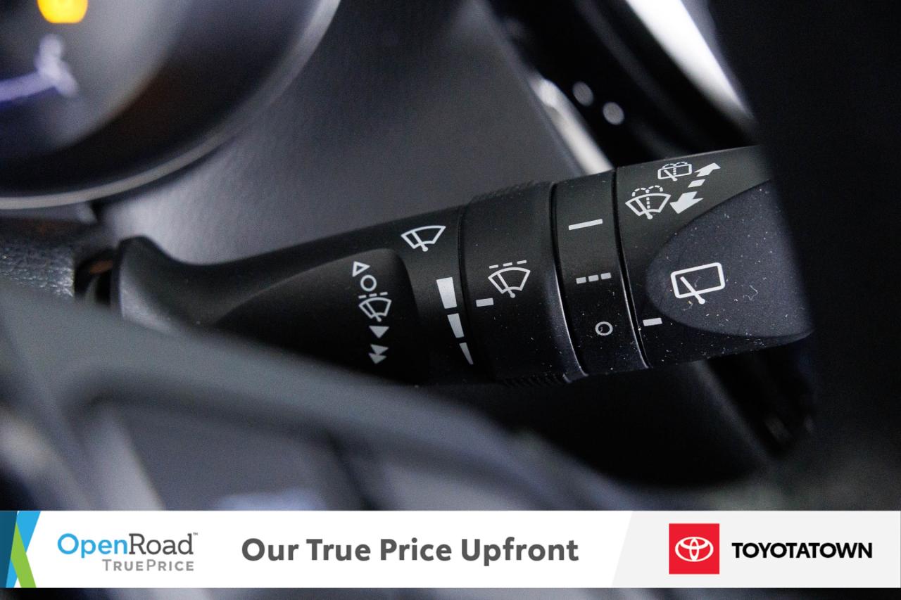 2021 Toyota C-HR LE! CERTIFIED PRE OWNED! ACCIDENT FREE! ELIGIBLE F Photo