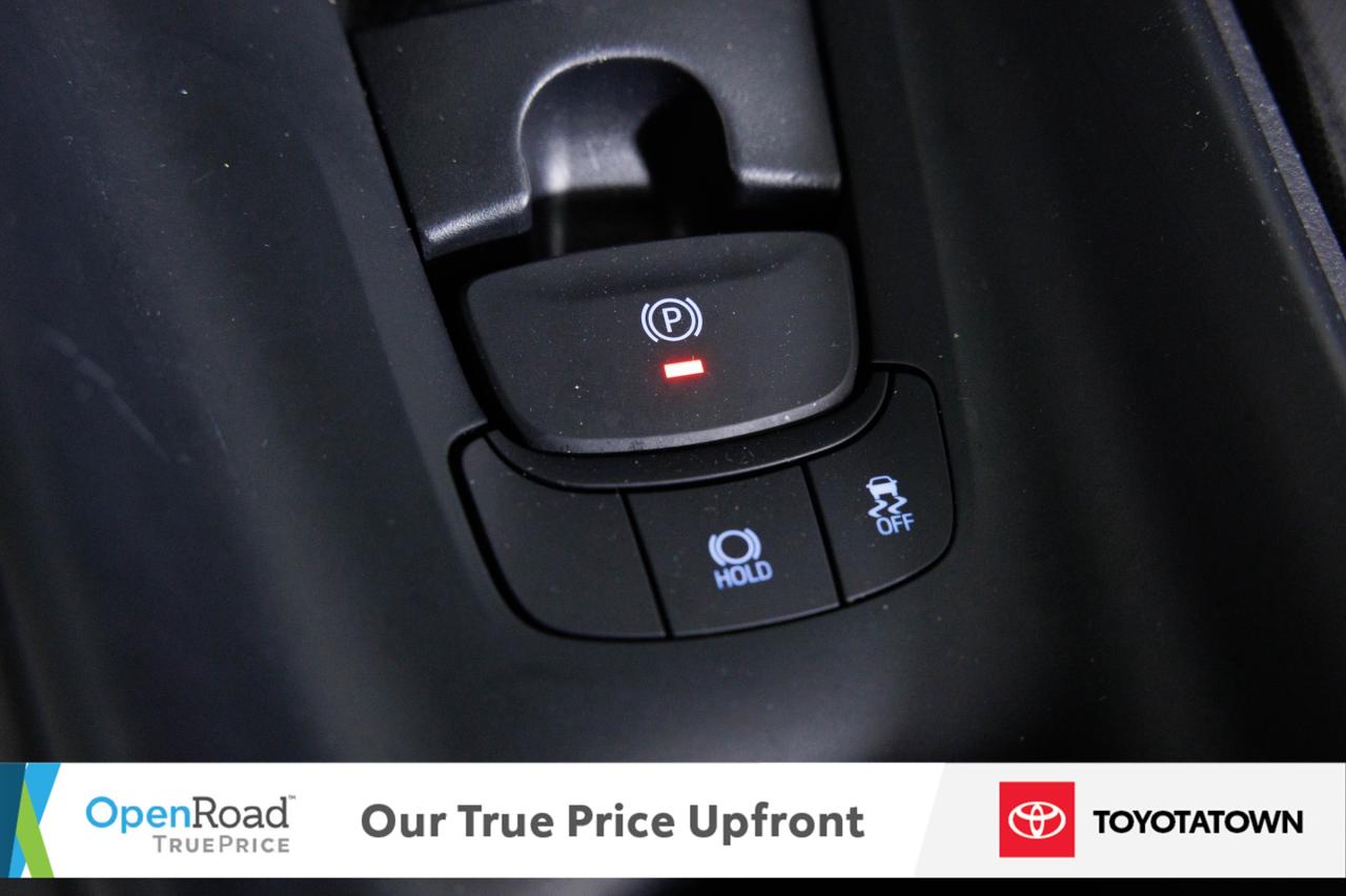 2021 Toyota C-HR LE! CERTIFIED PRE OWNED! ACCIDENT FREE! ELIGIBLE F Photo